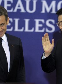 Francouzský prezident Nicolas Sarkozy, čínský prezident Chu Ťin-tchao před summitem G20