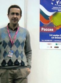 Valerij Lutkov, respektovaný mezinárodní rozhodčí organizace ATP, teď v Moskvě je vedoucím sudích