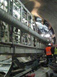 Razicí štít TBM S-609 zvaný Tonda