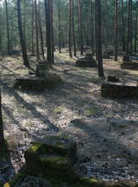 Tady stával zajatecký tábor Stalag Luft III