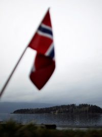 Ostrov Utöya, kde Anders Breivik zastřelil 69 lidí