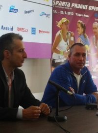 Ivan Lendl (vpravo) přijel do Prahy a ve Stromovce si zahraje exhibici