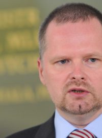 Ministr školství Petr Fiala