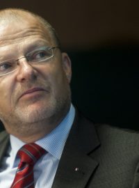 TK společnosti Omnipol k zakázce na armádní transportní letouny CASA, Michal Hon