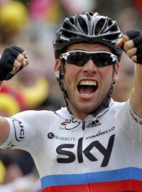 Mark Cavendish slaví své celkem už 22. etapové vítězství na Tour de France