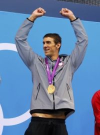 Michael Phelps se raduje ze své 19. medaile