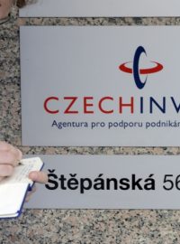 Budovu CzechInvestu prohledává policie