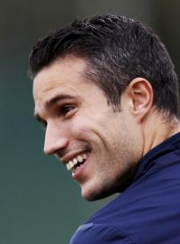 Robin van Persie se upsal Manchesteru United na čtyři roky