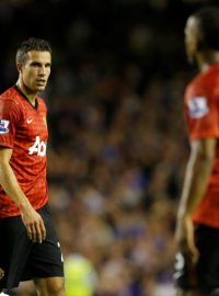 Porážku Manchesteru United neodvrátil ani Robin van Persie (vlevo)