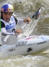 Stříbrný kajakář londýnské olympiády Vavřinec Hradilek při SP v Praze