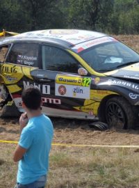 Zlínskou Barum rallye předčasně ukončila smrt jednoho z diváků ve třinácté rychlostní zkoušce