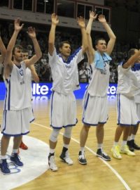 Čeští basketbalisté se radují z postupu na mistrovství Evropy 2013