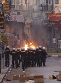 V Nábulusu se mladí Palestinci střetli s policií