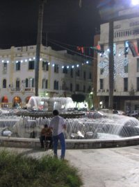 Noční Tripolis, náměstí Mučedníků