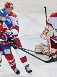 Brankář CSKA Rastislav Staňa byl pro hokejisty Lva skoro nepřekonatelnou překážkou