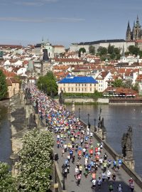 Pražský mezinárodní maraton 2013