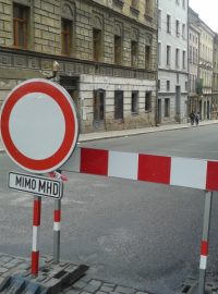 Řidiči do ulice nesmějí