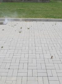 Problém - na odpadní kanalizaci je připojená dešťová kanalizace