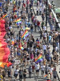 Centrem Prahy už potřetí prošel pochod hrdosti homosexuálů Prague Pride