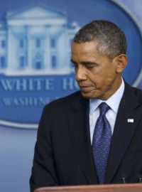 Prezident Obama vyzval ke znovuotevření vládních úřadů