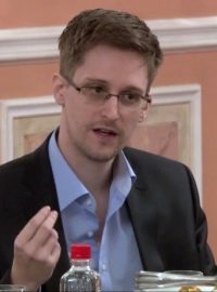 Edward Snowden na snímku z října 2013