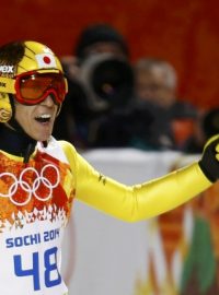 Japonského skokana na lyžích Noriaki Kasaie na velkém můstku v Soči předčil jen Polák Kamil Stoch