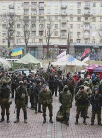 Demonstranti vyklidili v Kyjevě radnici