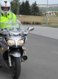 Policejní poloautomatická cestovní motorka Yamaha  FJR 1300