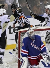 Pittsburgh porazil New York Rangers v sérii potřetí v řadě