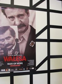 Plakát k filmu Walesa: člověk naděje