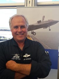 Hlavní testovací pilot stíhaček F-35 Alan  Norman