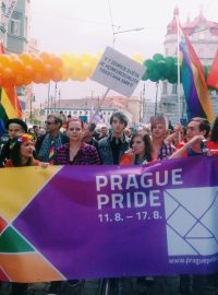 Pochod hrdosti homosexuálů Prague Pride začal na Václavském náměstí v Praze