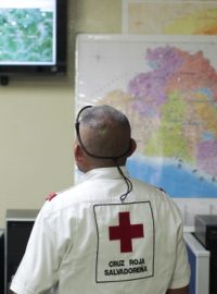 Jižní pobřeží Salvadoru zasáhlo podmořské zemětřesní o síle 7,4 stupně
