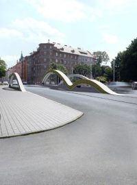 Současný návrh nového mostu přes řeku Moravu v Olomouci s názvem Rejnok