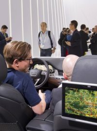 Novinky na veletrhu CES představila i automobilka Audi