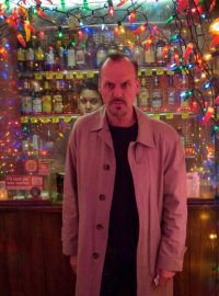 Michael Keaton hraje titulní postavu ve filmu Birdman