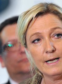 Marine Le Penová v Praze