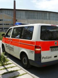 Program kongresu FIFA ve švýcarském Curychu kolem poledne přibrzdila nahlášená bomba