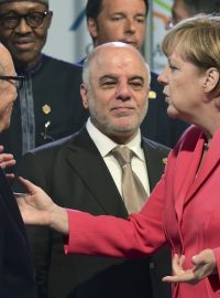 Terorismus, Islámský stát a klimatické změny jsou hlavními tématy posledního dne summitu G7