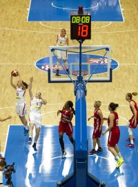 Mistrovství Evropy žen v basketbalu se hraje za malého zájmu diváků