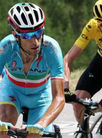 Vincenzo Nibali útočil, když Chris Froome nemohl odpovědět