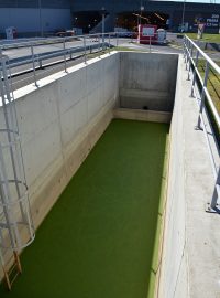 Tunel Blanka. Na snímku tzv. studna, do které je svedena veškerá voda, která prosakuje kolem obou tubusů. Odtud je voda odváděna do Vltavy