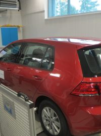 Ministerstvo dopravy otestovalo dva nové vozy z koncernu VW