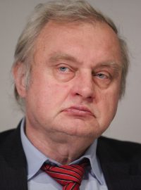 Europoslanec za KSČM Miloslav Ransdorf (archivní foto)