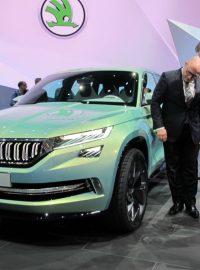 Škoda Vision S - vedení VW obdivuje kola