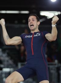 První zlato v Portlandu suverénně získal Renaud Lavillenie