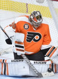 Brankář Michal Neuvirth se zranill a bude Philadelphii chybět několik týdnů