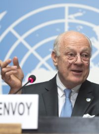 Zvláštní vyslanec OSN pro Sýrii Staffan de Mistura vyzval USA a Rusko, aby se zasadily o omezení bojových operací