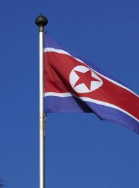 Severní Korea obnovila výrobu plutonia (ilustrační foto vlajky KLDR)