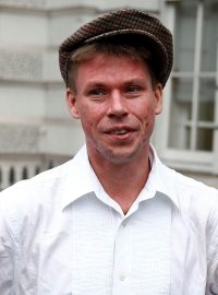 Britský hacker-autista Lauri Love před soudem, který by mělo rozhodnout o jeho vydání do USA